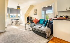 Charlotte'S Apartment D